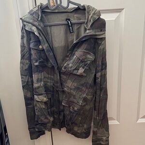 Camo Utility Hooded Jacket - Olive Green